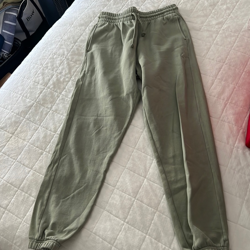 TNA Sweatpants